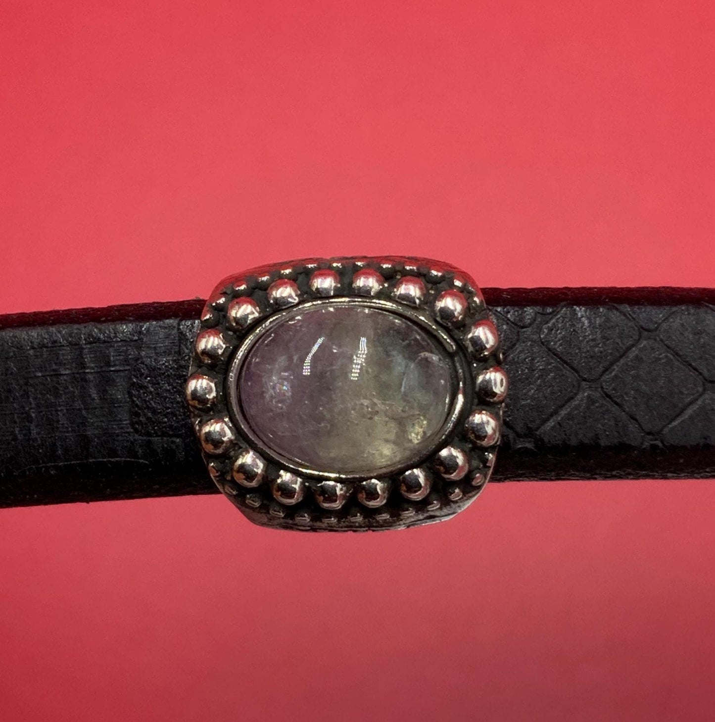 LS0105>> MADE in EUROPE licorice 2 sliders with gemstone cabochon Qty2