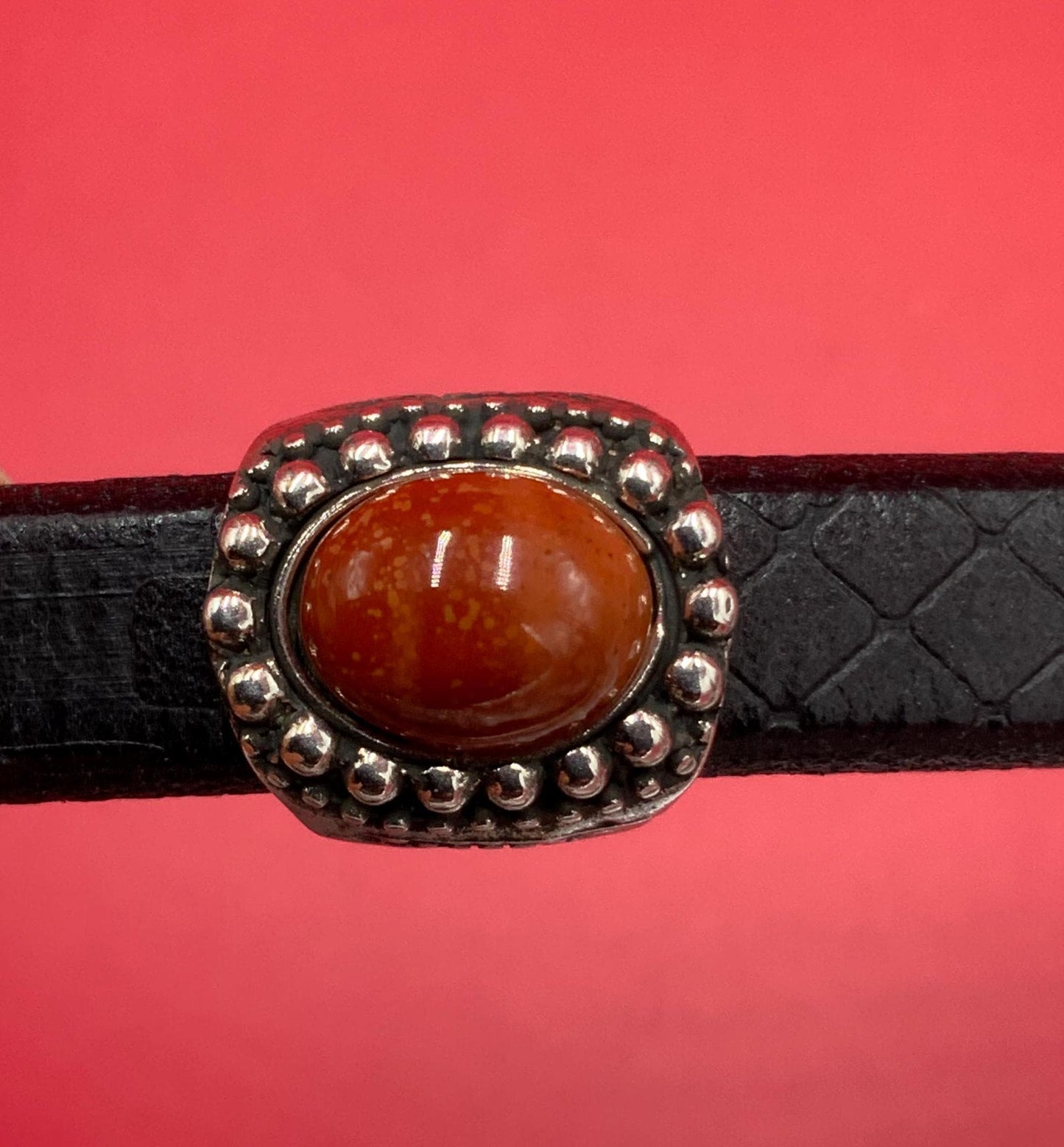 LS0105>> MADE in EUROPE licorice 2 sliders with gemstone cabochon Qty2