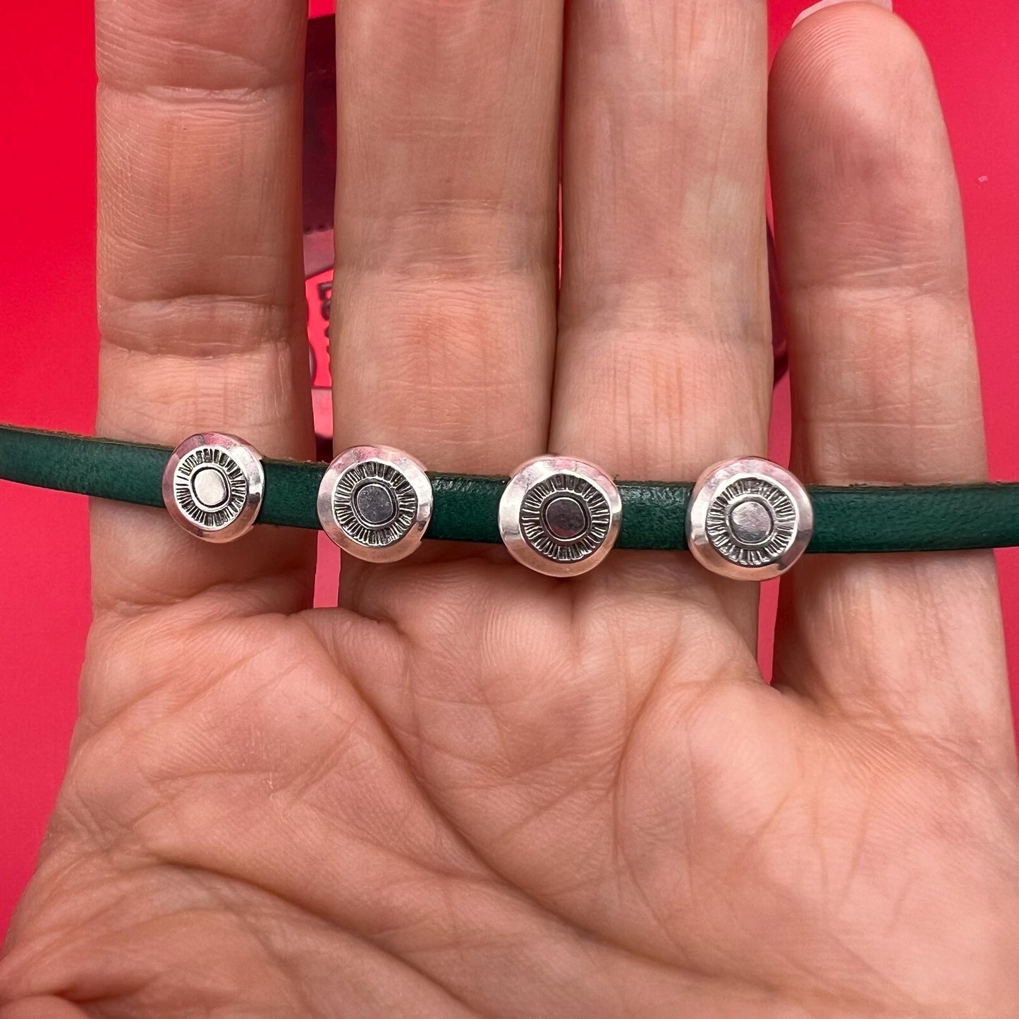 FS0650>>MADE in EUROPE 4 Zamak sliders for flat 5mm cord, flat cord slider, zamak round flat  slider qty4