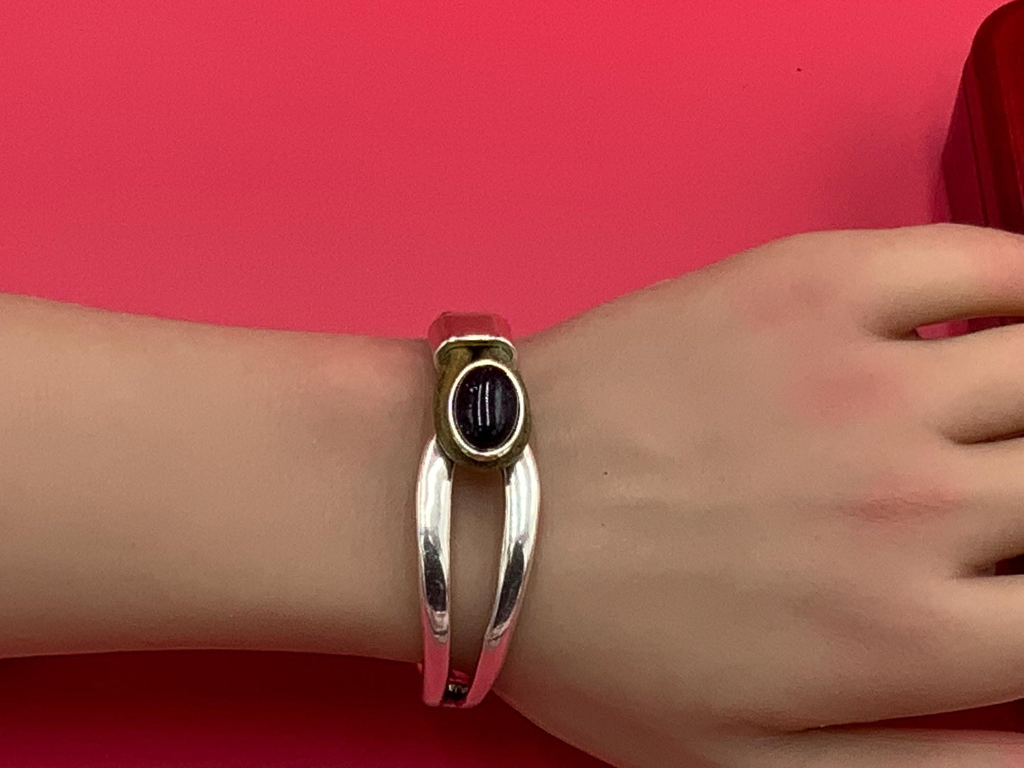 B0112>>MADE in EUROPE zamak oval button half bracelet+ slider, gemstone half bracelet, zamak half cuff with stone cabochon, Qty 1set