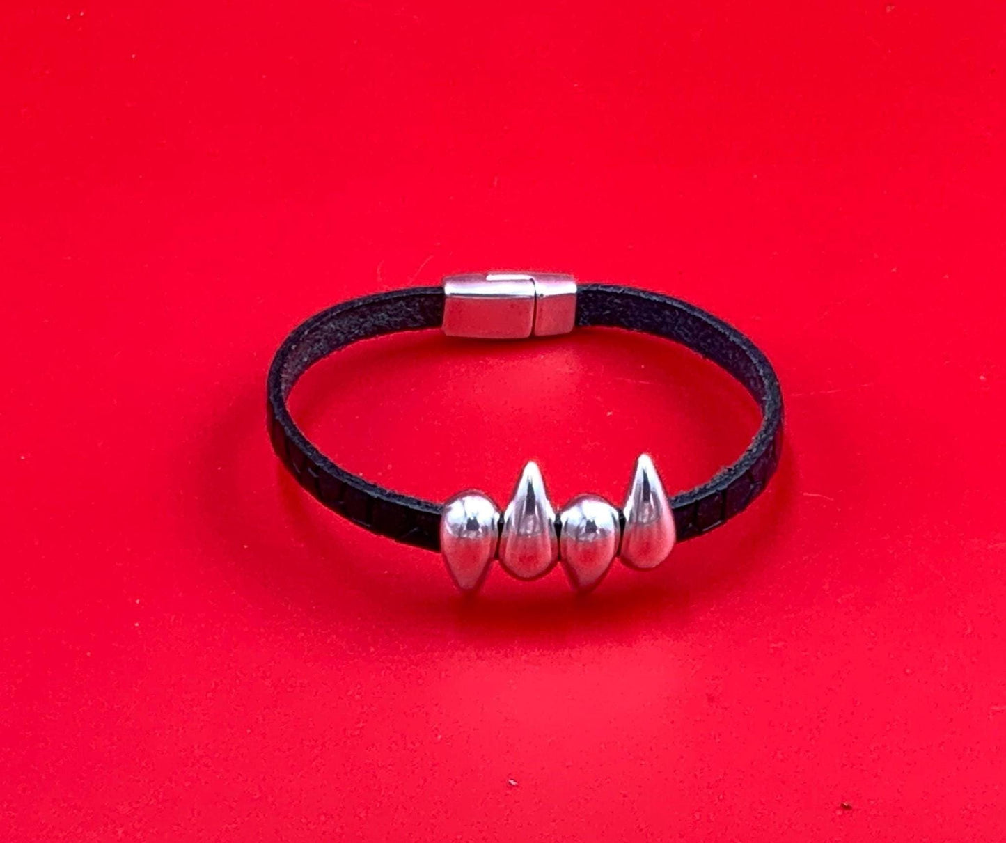 FS0666>>MADE in EUROPE 4 zamak sliders for 5mm cord, drop-shaped 5mm sliders qty4