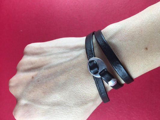 FC0440>>MADE in EUROPE 2 tiny zamak buckle clasps, small buckle clasp, 5mm flat leather cord clasp qty2