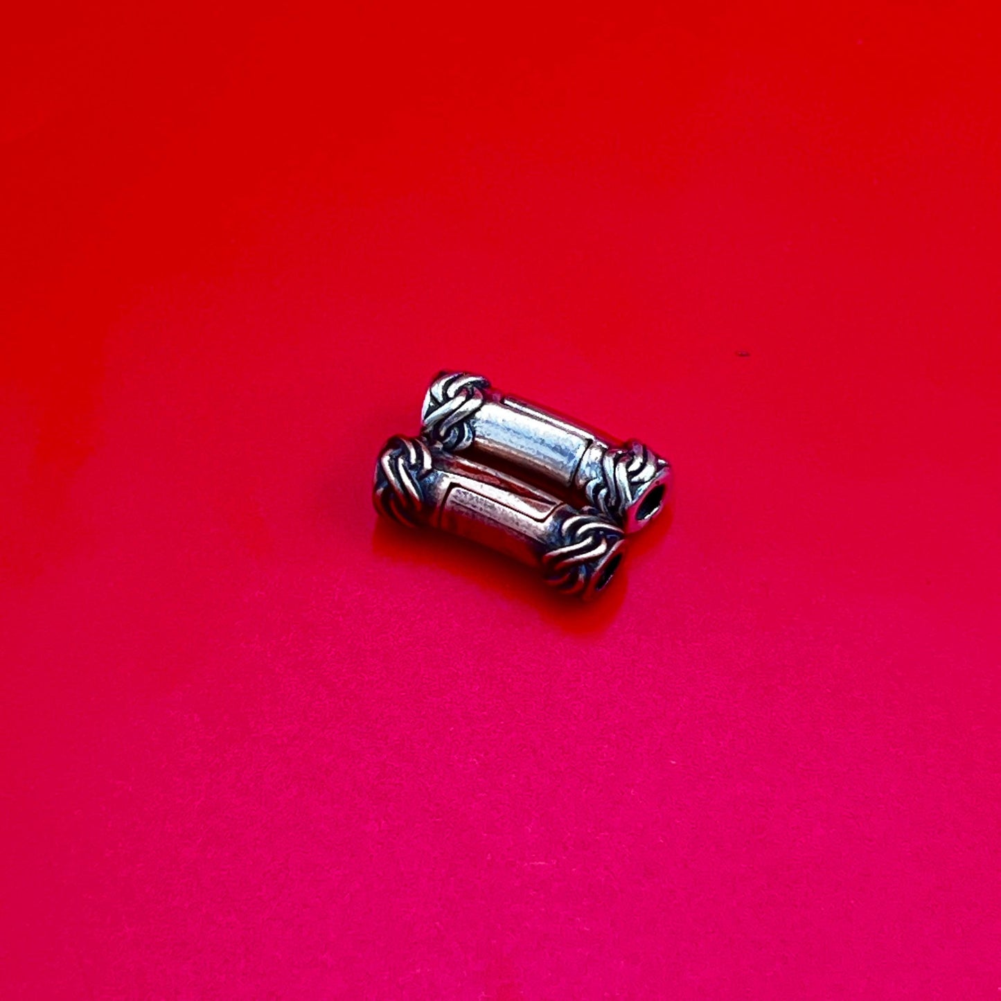RC0036>>MADE IN EUROPE 4mm cord magnetic clasp, 4mm round leather cord clasp, round cord zamak clasp Qty1