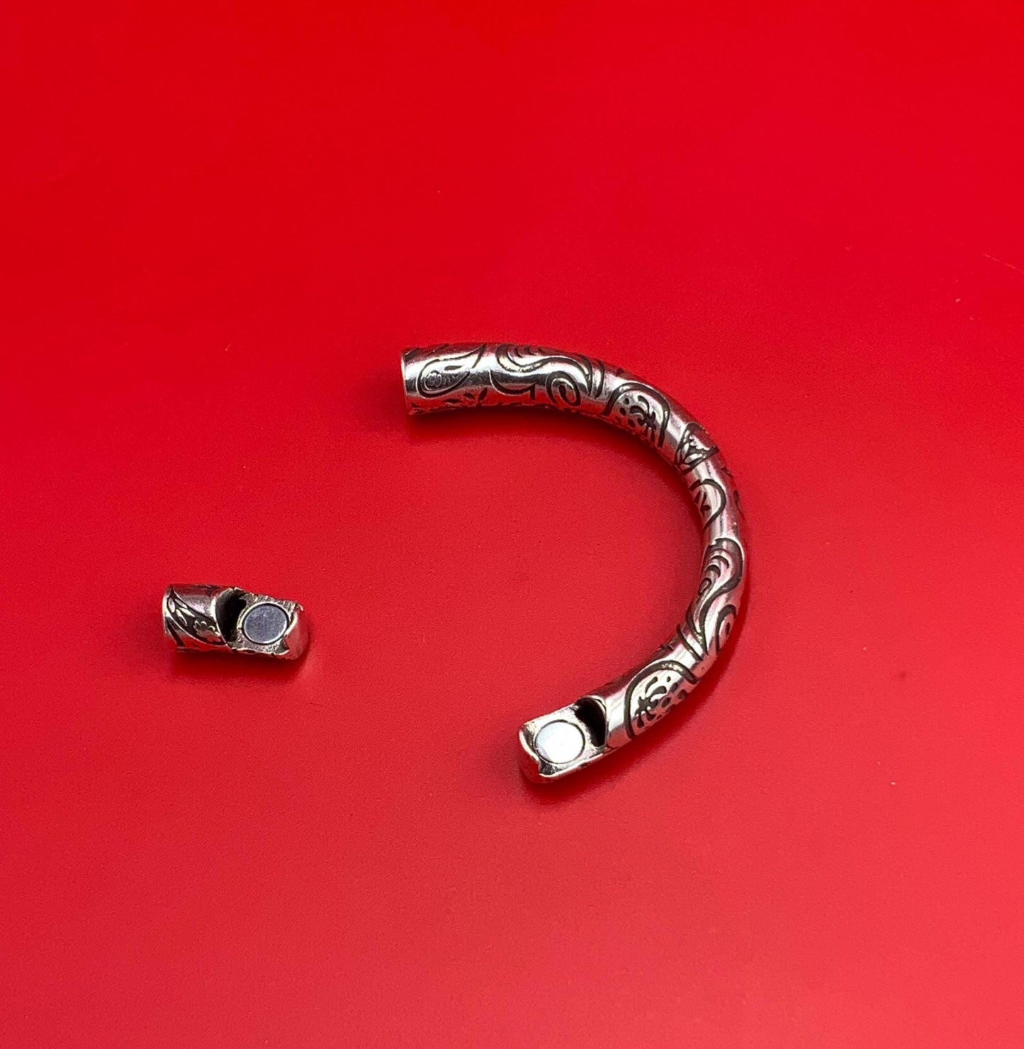 B0114>> MADE IN EUROPE  zamak half bracelet, zamak half bracelet qty 1