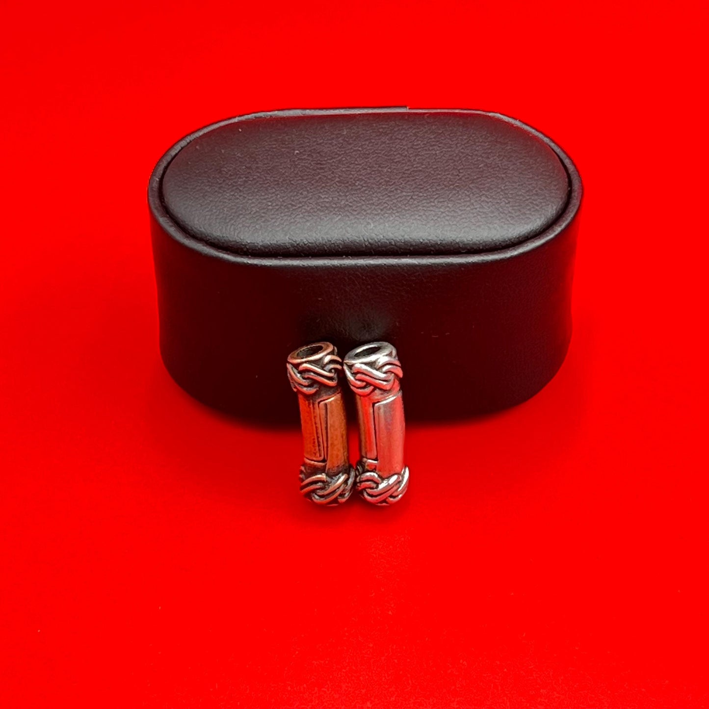 RC0036>>MADE IN EUROPE 4mm cord magnetic clasp, 4mm round leather cord clasp, round cord zamak clasp Qty1