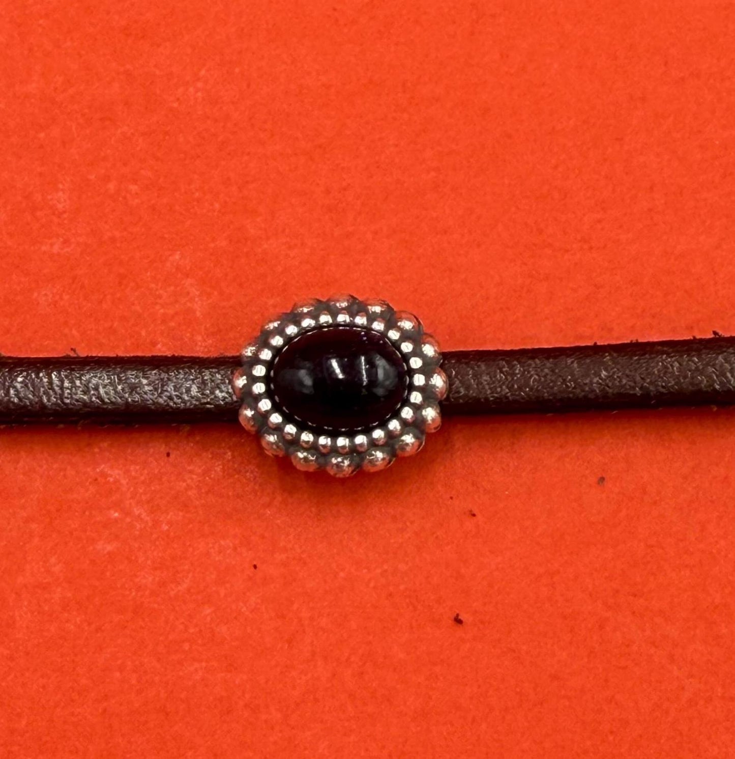 FS0673>>MADE in EUROPE 2 zamak sliders with gemstone, flat 3mm cord sliders, 3mm flat cord sliders, Qty2