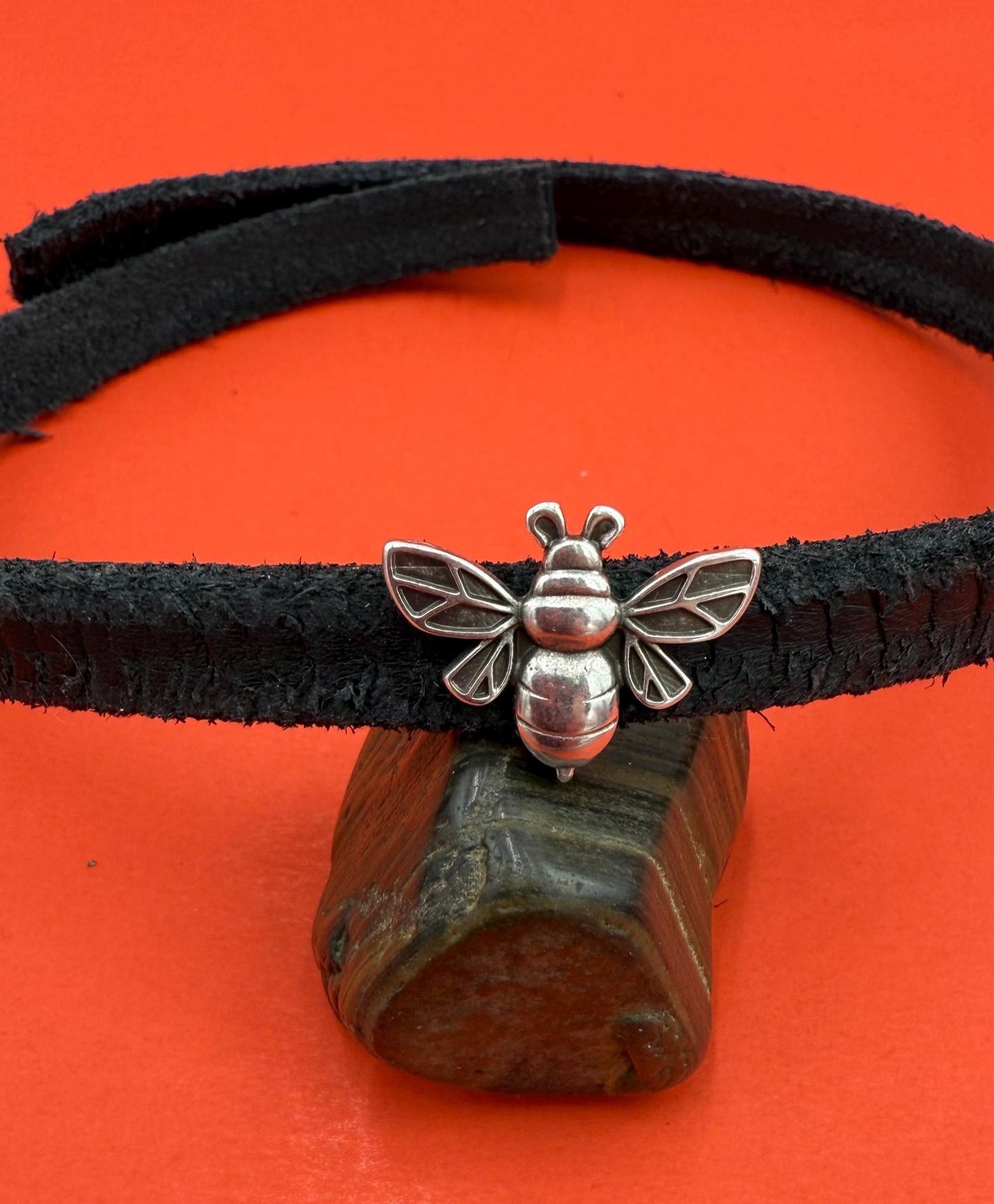 FS0683>>MADE in EUROPE 2 zamak bee sliders, sliders for 10mm flat cord, 10mm flat cord bee sliders Qty2