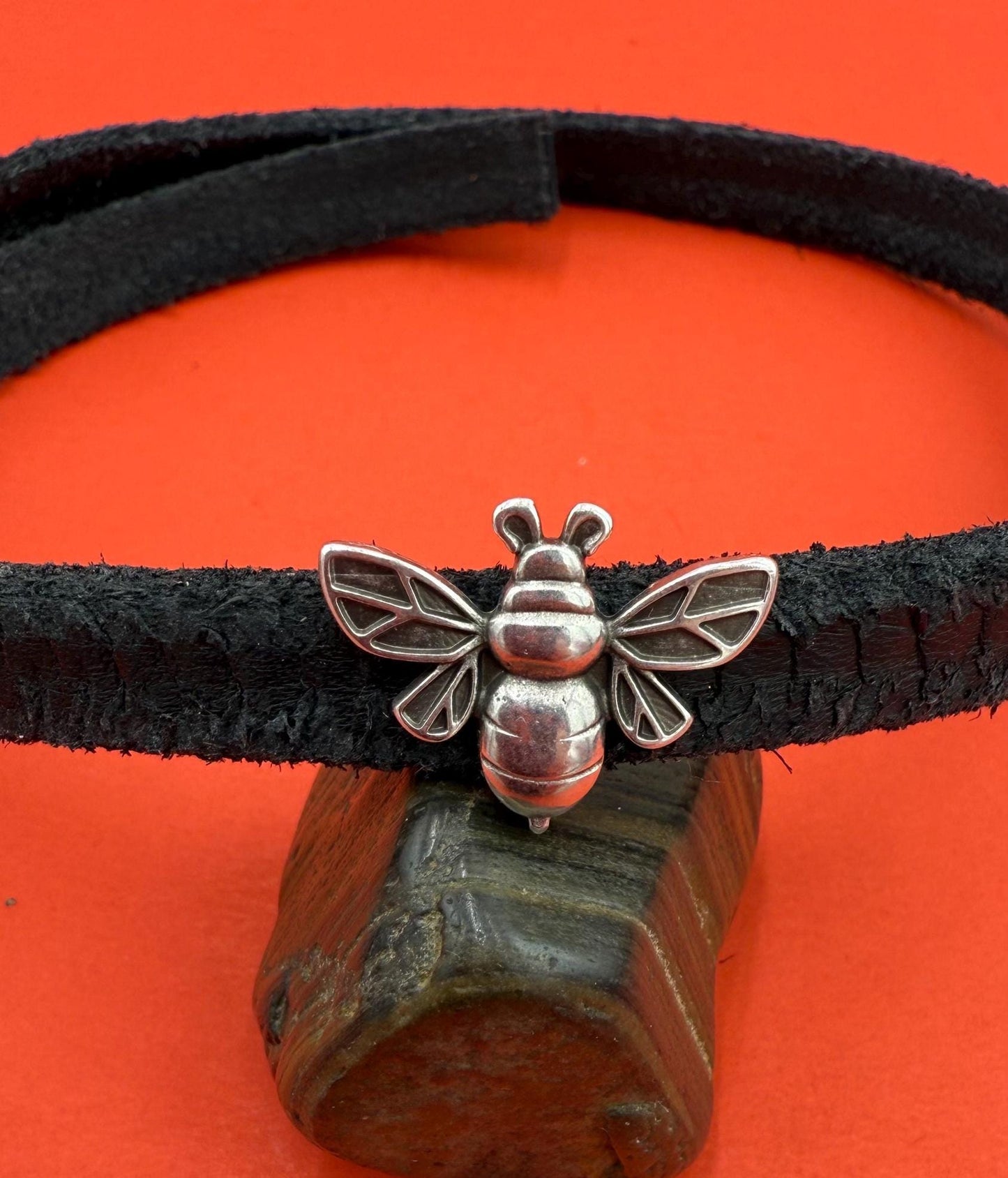 FS0683>>MADE in EUROPE 2 zamak bee sliders, sliders for 10mm flat cord, 10mm flat cord bee sliders Qty2