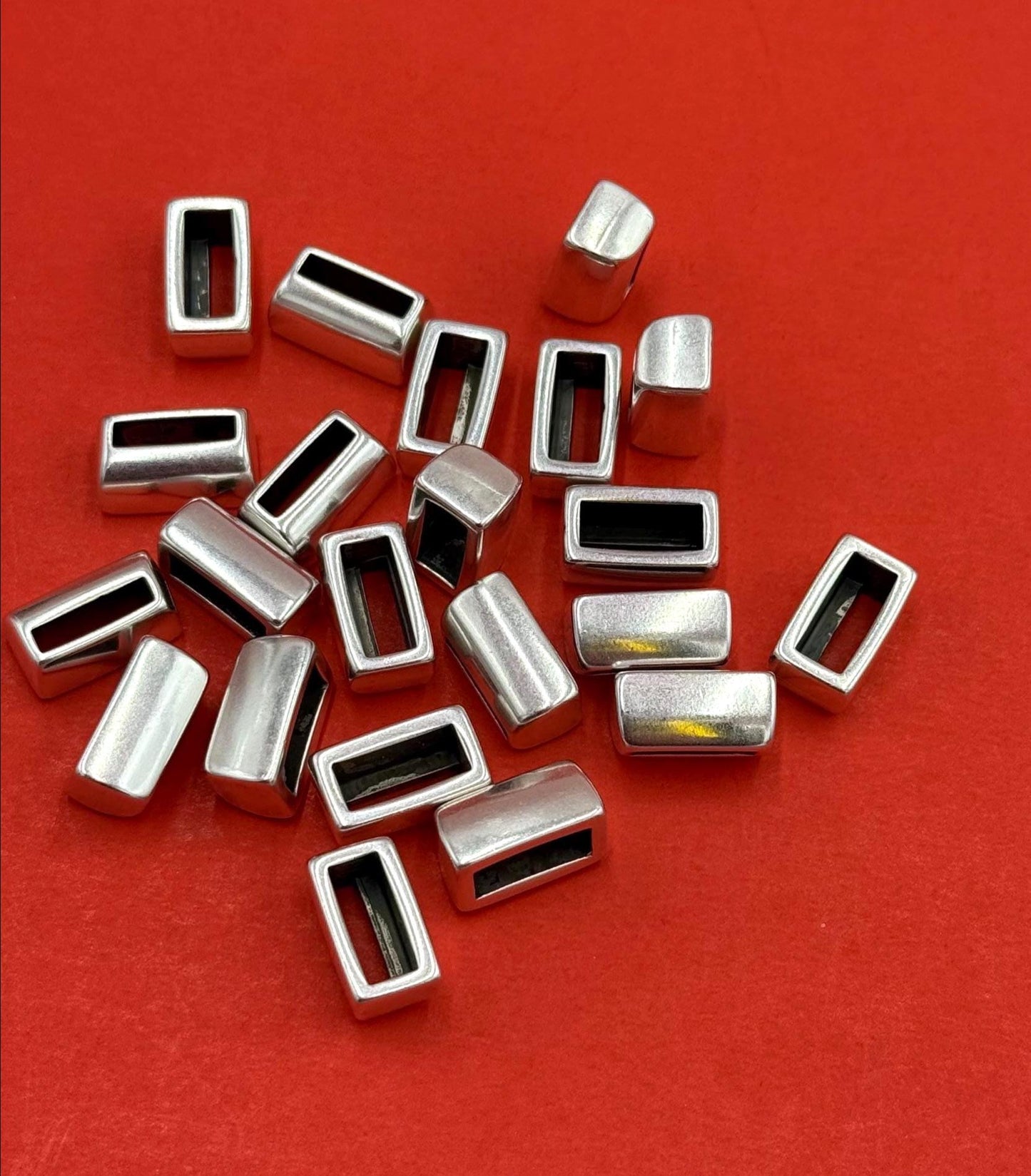 FS0131>>MADE in EUROPE 4 zamak loop makers, 10mm cord loop creator end, flat cord end Qty4