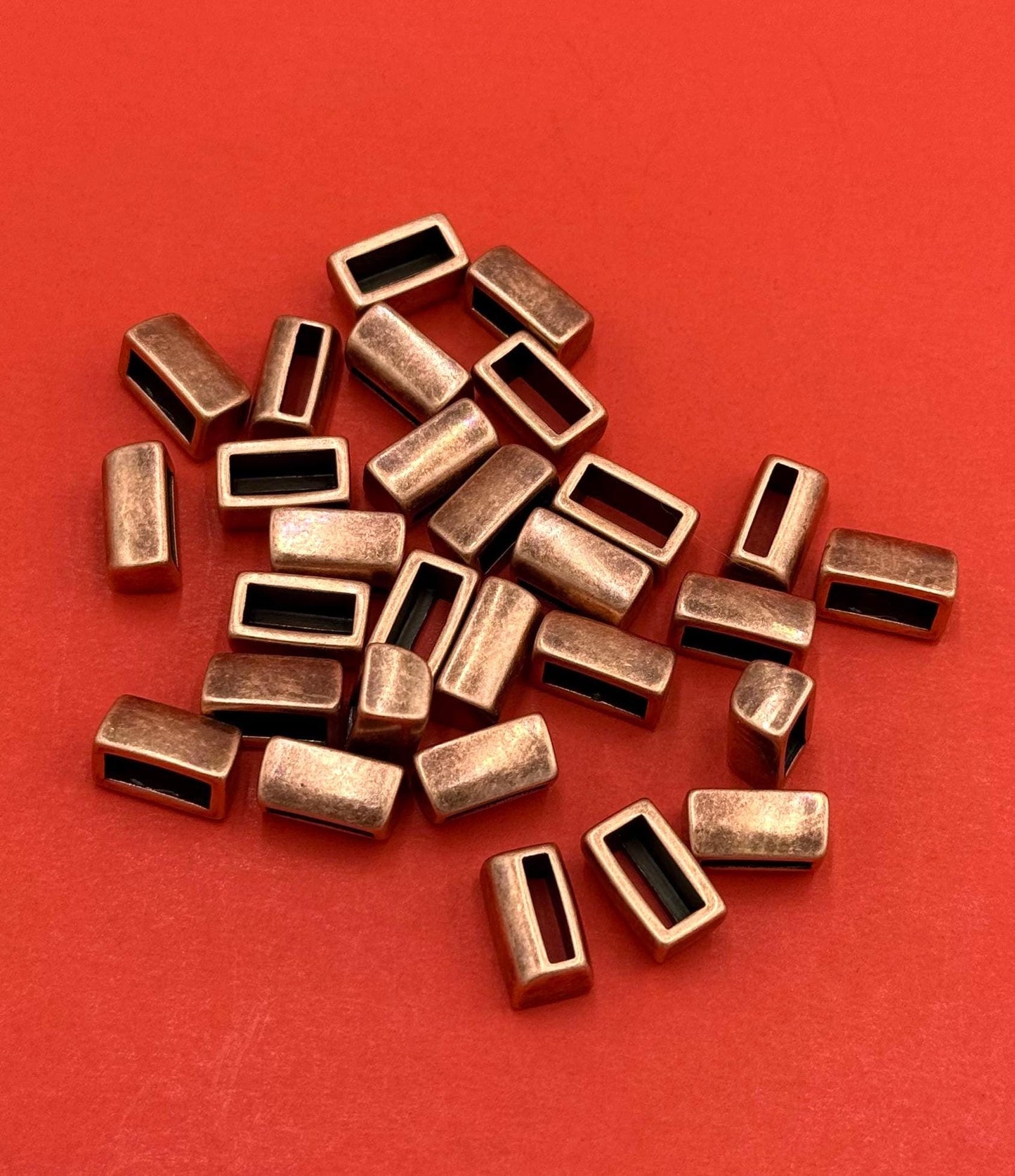 FS0131>>MADE in EUROPE 4 zamak loop makers, 10mm cord loop creator end, flat cord end Qty4