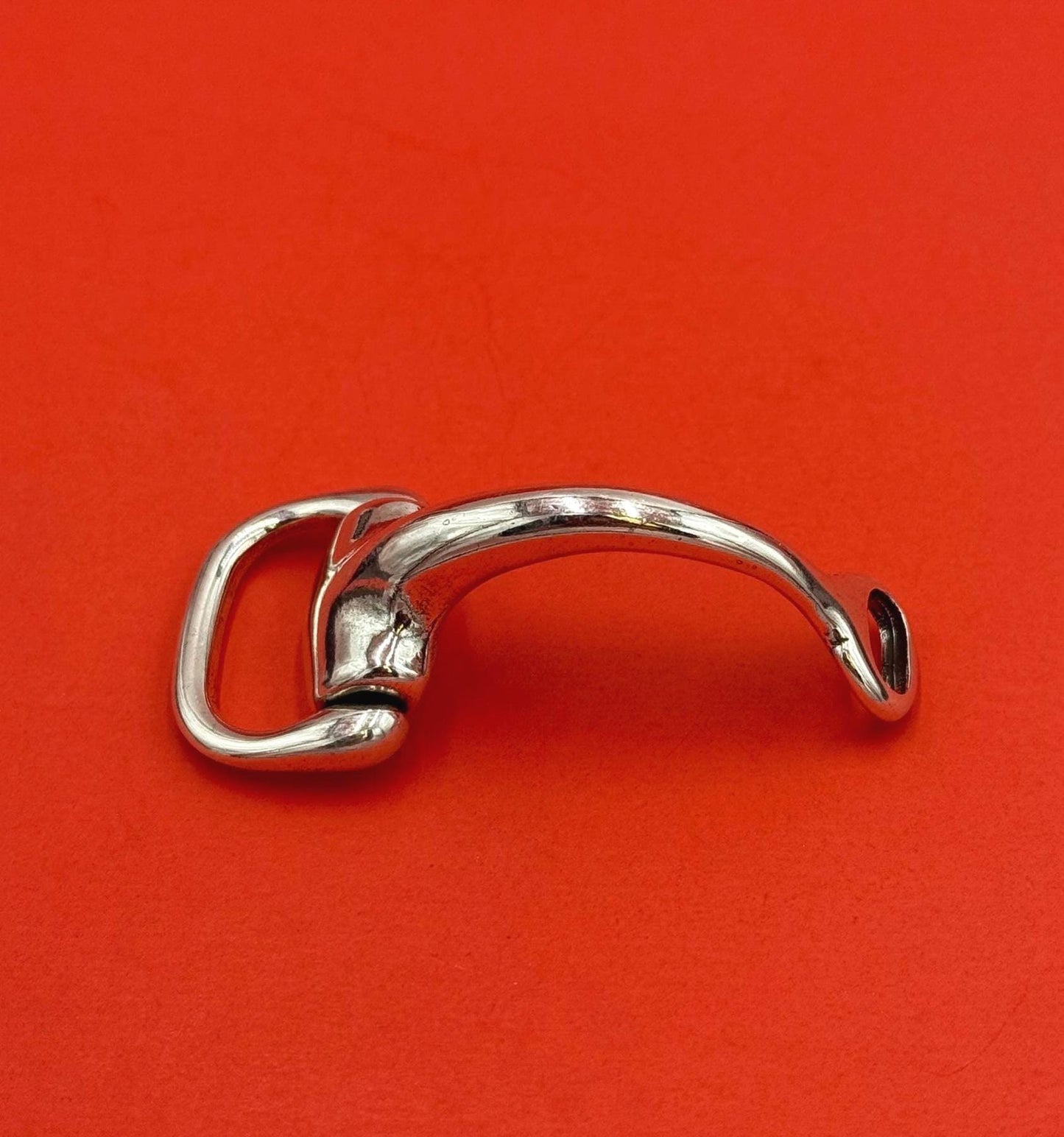 B0116>>MADE in EUROPE zamak stirrup half bracelet component, equestrian bracelet component, Qty 1