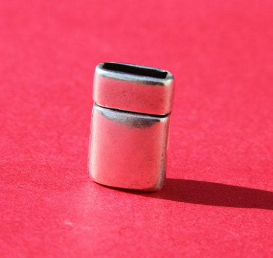 FC0212>>MADE IN EUROPE magnetic clasp, flat leather cord clasp, 10mm cord clasp, 10mm cord magnetic clasp (Xm5982AS) Qty1