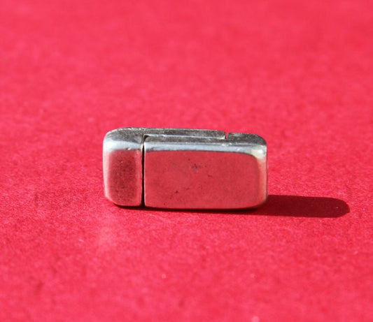 FC0208>>MADE IN EUROPE, magnetic clasp, 5mm flat cord clasp, bracelet clasp, flat cord magnetic clasp (XM5980AS) Qty1