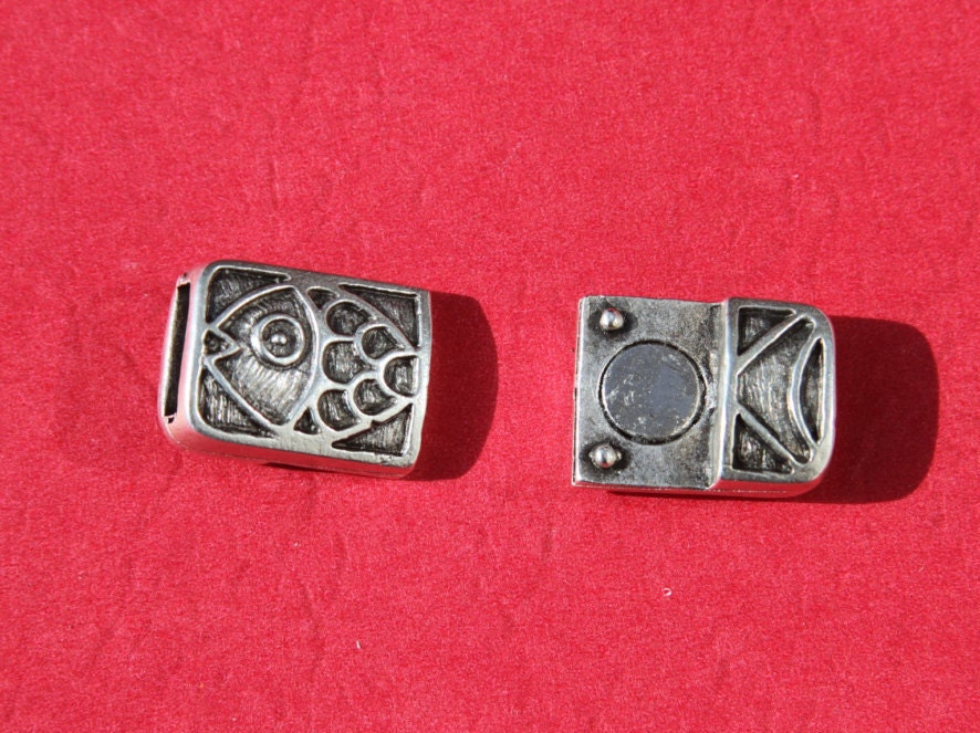 FC0216>>MADE IN EUROPE zamak clasp for flat leather cord, silver clasp for flat cord bracelet Qty1