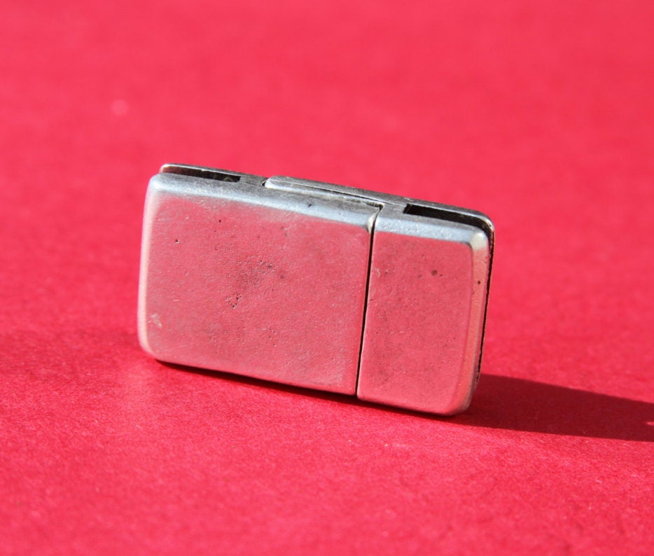 11/4 MADE IN EUROPE magnetic clasp for 15mm flat leather cord, silver clasp for flat cord (XM6007SP) Qty1