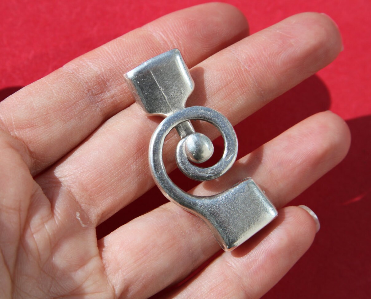 FC0283>>MADE IN EUROPE toggle clasp, swirl toggle clasp, spiral toggle clasp, large toggle clasp (X5843)