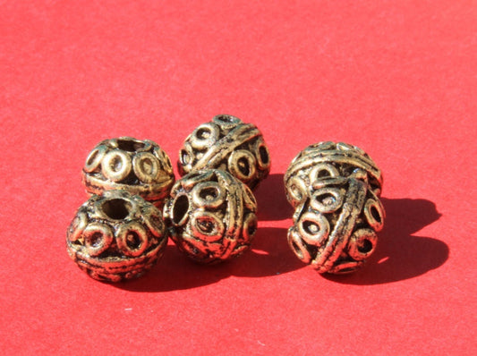 MADE IN EUROPE metal round bead, gold metal bead, 10mm gold bead (B2146AG) Qty8