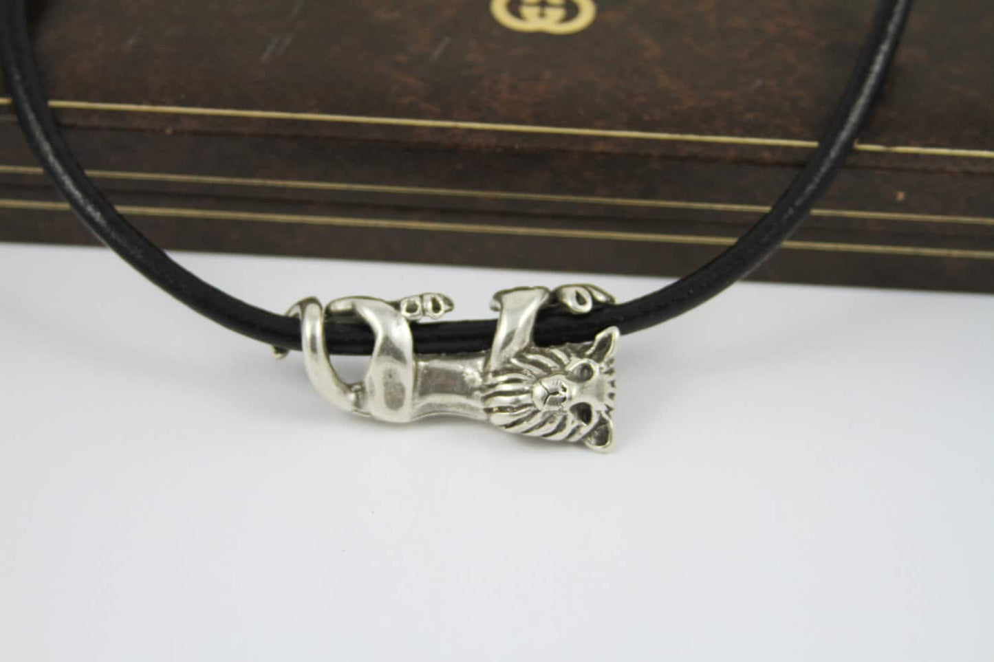 RS0163>> MADE IN EUROPE zamak lion slider, lion pendant, 5mm cord slider, lion spacer, lion bead (6909)qty1