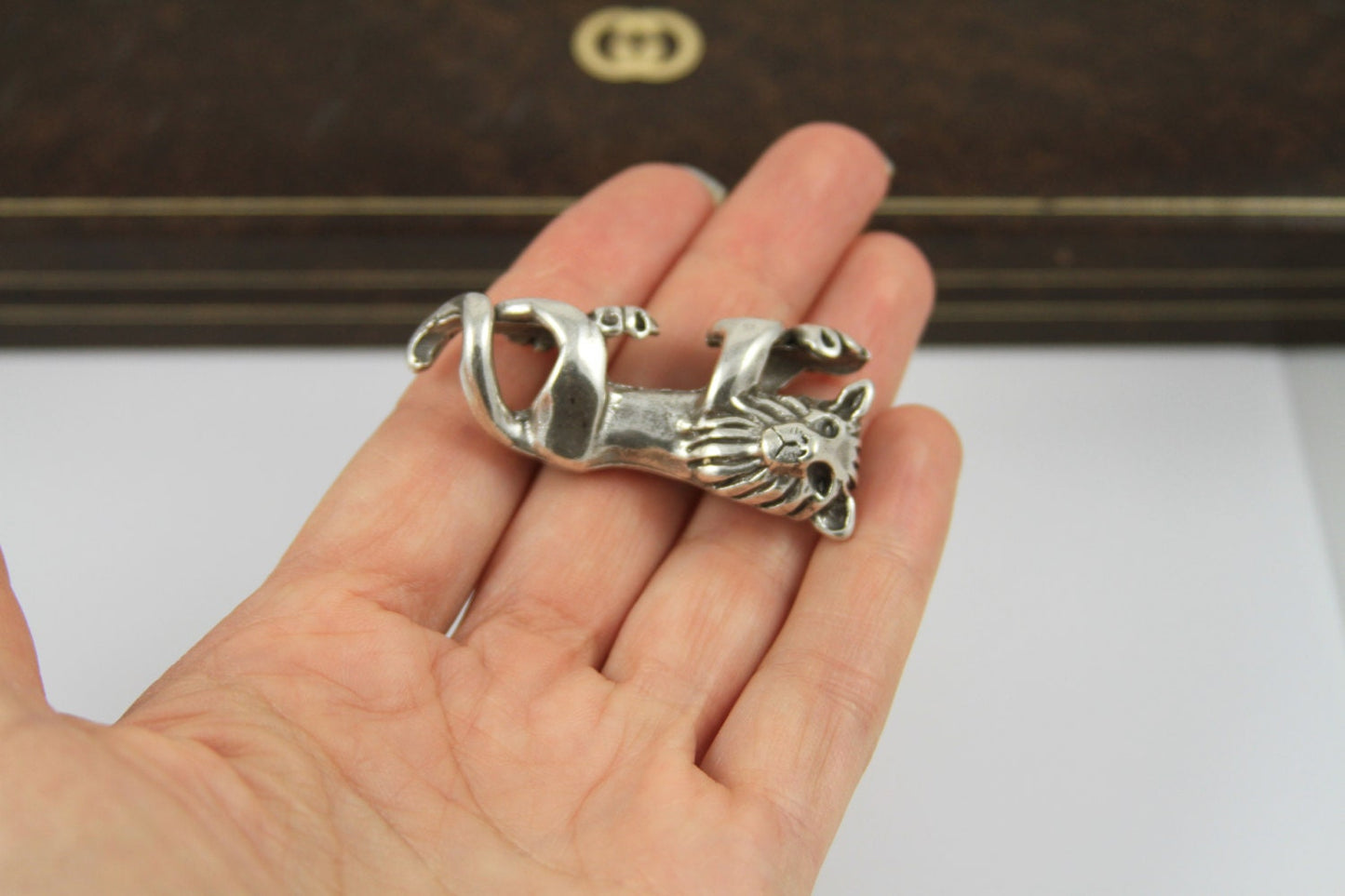 RS0163>> MADE IN EUROPE zamak lion slider, lion pendant, 5mm cord slider, lion spacer, lion bead (6909)qty1