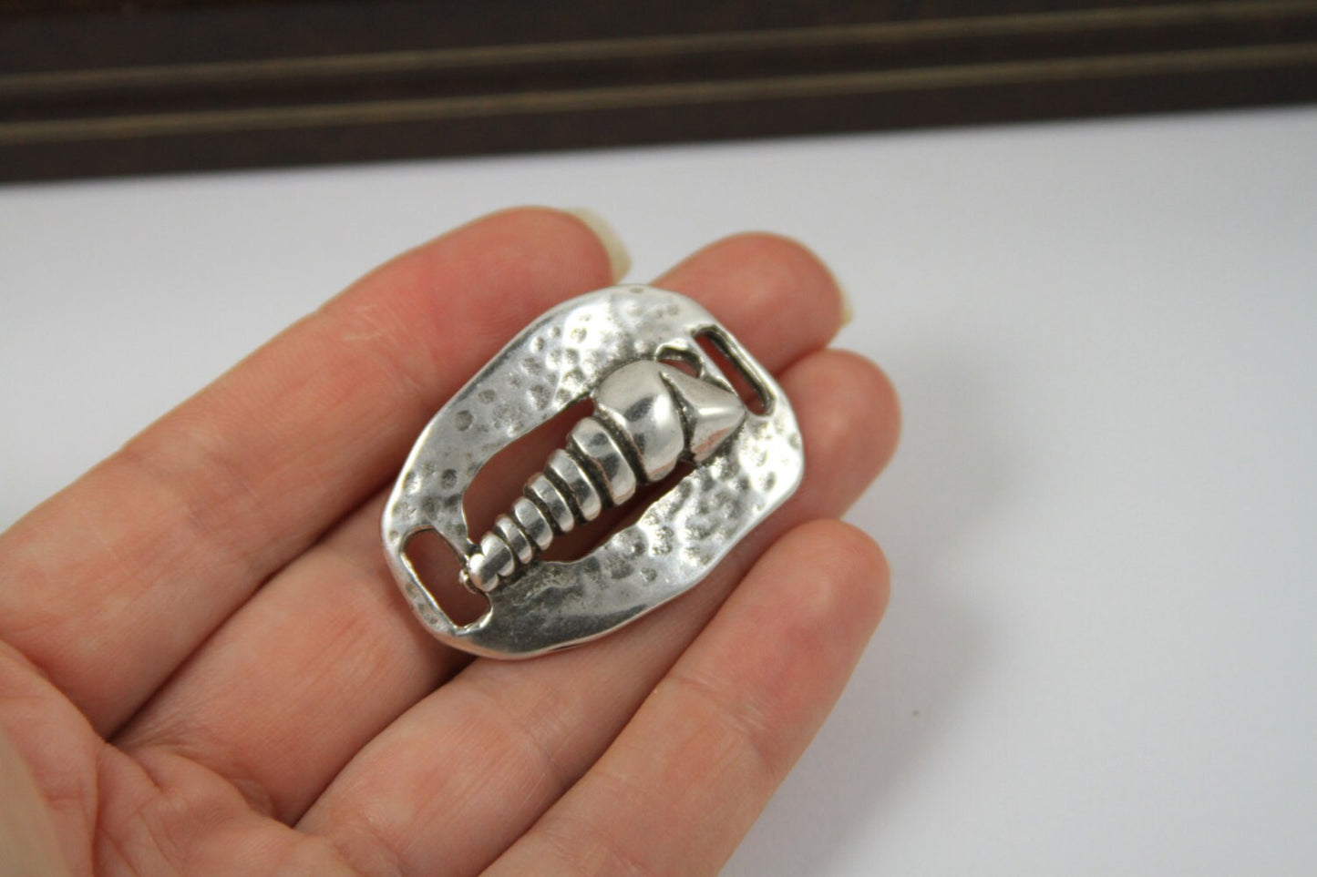 C0052>>MADE IN EUROPE zamak sea shell connector, bracelet connector, bracelet component Qty1