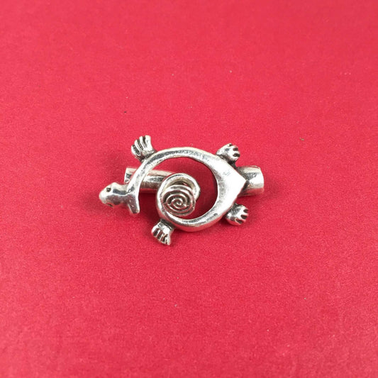 RC0251>> MADE IN EUROPE 2 toggle clasps, silver toggle clasp, turtle toggle clasp, silver toggle clasp (X5634ABAS) Qty2 sets