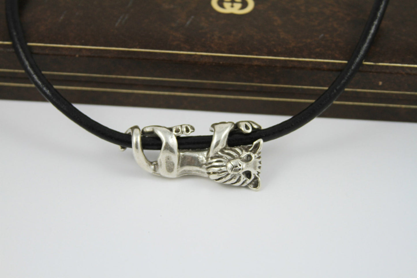 RS0163>> MADE IN EUROPE zamak lion slider, lion pendant, 5mm cord slider, lion spacer, lion bead (6909)qty1