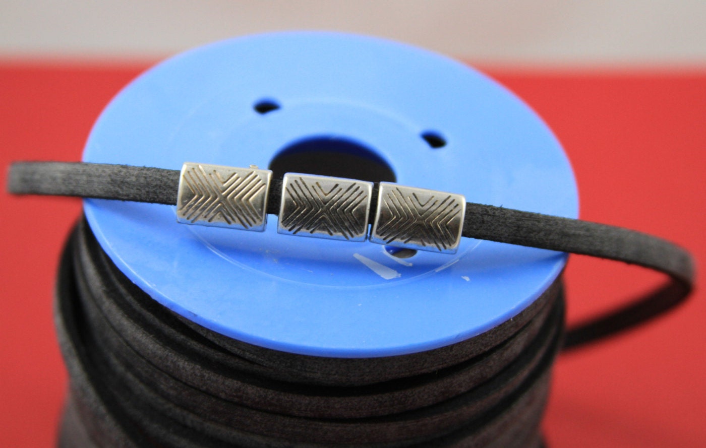 FS0252>>MADE IN EUROPE 2 zamak sliders for 5mm flat cord, flat leather cord slider, bracelet spacer, bracelet slider qty2